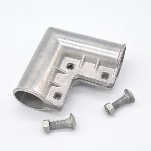 Chain Link 1 3/8″ x 1 3/8″ Gate Corner 90 Degree Angles