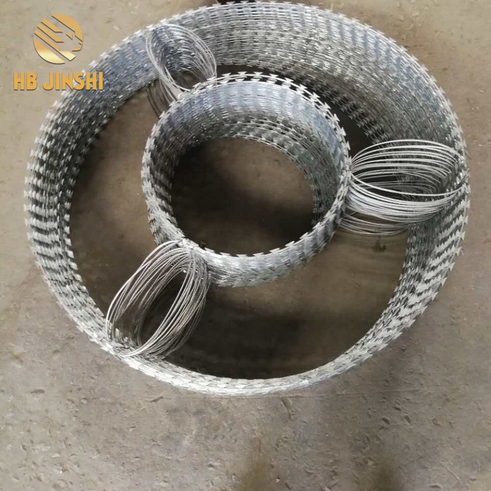High Quality Triangle Coils Concertina Razor Barbed Wire Coils for army