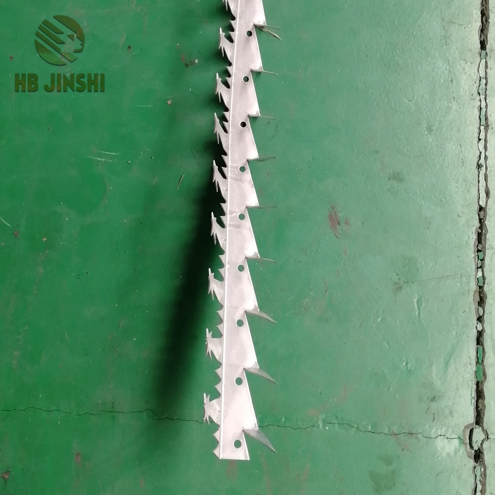 1.5m galvanized anti  climb wall spike