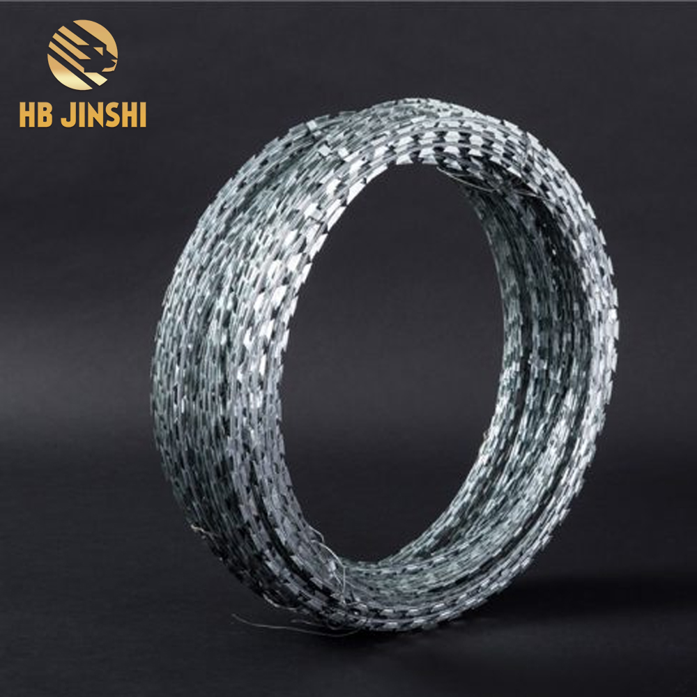 Cheap high quality razor barbed wire 22 cm blade concertina wire